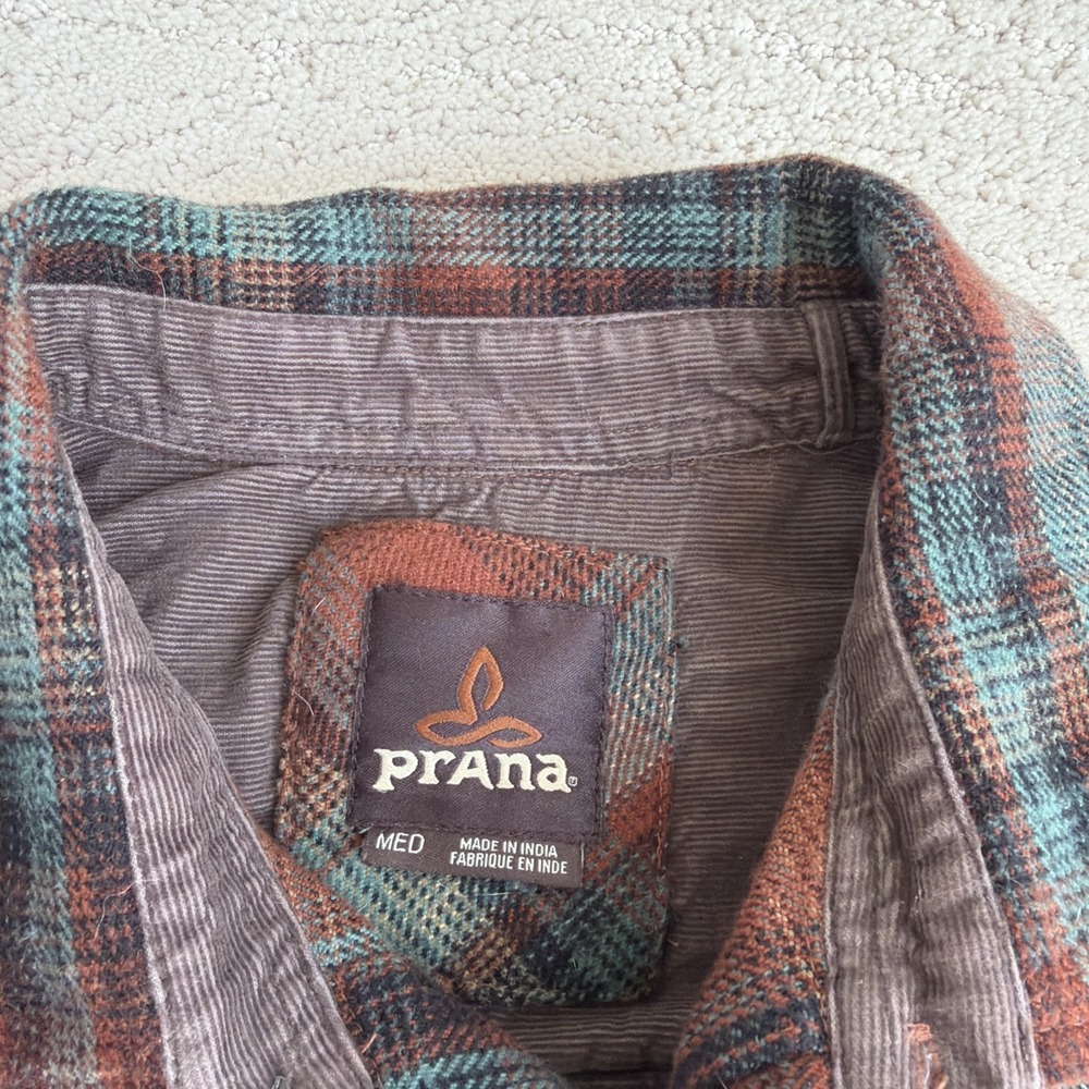 Men's PrAna Medium Long‎ Sleeve Plaid Flanne Button Shirt - Picture 3 of 6